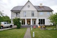 Oti Guesthouse - Ferienwohnung