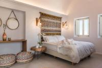 Deluxe Suite with Sea View and Hot Tub