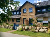 Ferienwohnung "Alter Gutshof" Hühnergott - B&B Sellin