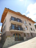 Aparthotel Dolomites Living&Relax - Chambres d'hôtes Commezzadura