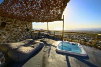 Two Bedroom Sea View Villa with Hot Tub - Adrala