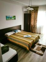 Dreibettzimmer mit Balkon