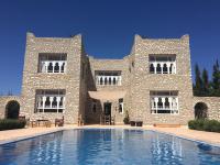 La Maison des Ailleurs - B&B