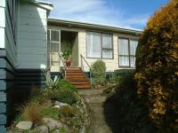 Kowhai Lane Lodge - B&B Halfmoon Bay