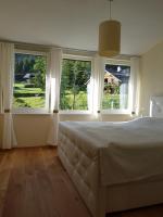 Apartment mit Balkon