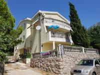 Apartments Akiki - Bed and Breakfast Karlobag