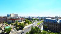 The One Balcescu- Best View Over City Center - Chambres d’hôtes Bucarest