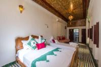 Deluxe Doppelzimmer (2 Erwachsene & 1 Kind)