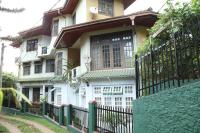 Glory Homestay - B&B