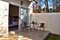 Presidensie Guest Rooms - B&B