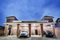 B&B Jogjakarta - D'Paragon Cerry - Bed and Breakfast Jogjakarta