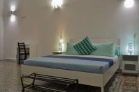 Camera Familiare con Bagno in Comune