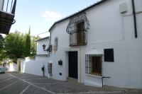 Salvatierra Guest House - B&B
