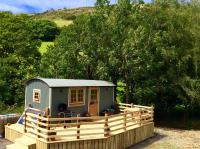 Mid Wales Luxury Huts - B&B