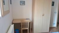 Basic Triple Room with Shared Bathroom
