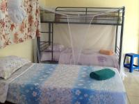 Dormitorio Misto con 6 Posti Letto