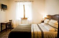 Doppel-/Zweibettzimmer mit privatem, externem Bad