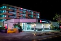 Best Western Plus Village Park Inn, Hotel - Calgary
