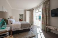 Deluxe Double or Twin Room with Pool View