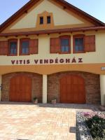 Vitis Vendégház - B&B