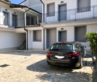 Home Hotel - Bed and Breakfast Senago