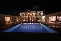 La Maison d'Ambrine - La Villa - B&B Chamaret