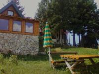 Family Farm Bungalow - B&B