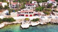 Apartments Carmen Vinisce - B&B Vinišće