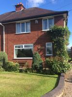 Glenbrae House 3 bedrooms near Nantwich with countryside views on private driveway - Chambres d'hôtes Nantwich