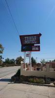 Trails Motel - B&B Lone Pine
