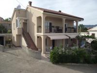 Apartments Dajana Silo - Bed and Breakfast