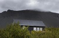Black timber house - Ferienwohnung Borgarnes