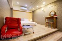 Deluxe Double Room with Shower