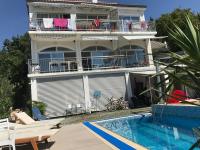 LOFT-Beach-apartments RATKO - B&B
