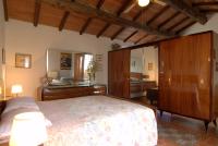 Apartment mit Balkon