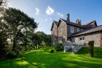 Penrhiw Priory - B&B