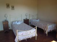 Tweepersoonskamer met 2 Aparte Bedden - Geschikt voor Gasten met een Lichamelijke Beperking