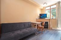 King Studio with Sofa Bed