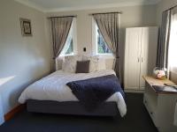 Cottage with Garden View