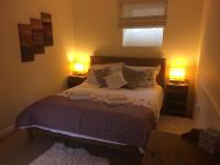  One-Bedroom Cottage - Y Granar