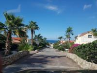 Spectacular Furnished Studio - B&B