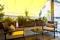 Elegant 2BR with Veranda close to Beach by FeelHome - B&B