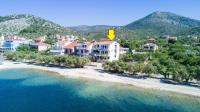 Villa Rozana - Beachfront Wellness Retreat - Ferienwohnung