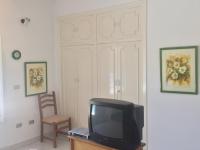Queen Room with Pool View
