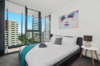2 Bedroom 1 Bathroom Apartment on level 8 with Balcony and City Views