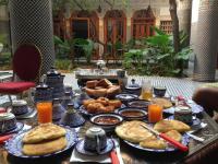 Riad Les Chrifis Navette Aéroport 24 sur 24 - B&B Fez