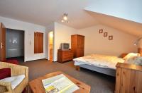 Dreibettzimmer mit Balkon