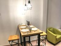 Deluxe Gurney Family Suites (IB9)