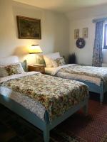 Standard Twin Room with Garden View