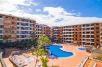 Large terrace with views on the cliffs at Balcon De Los Gigantes - B&B Puerto de Santiago
